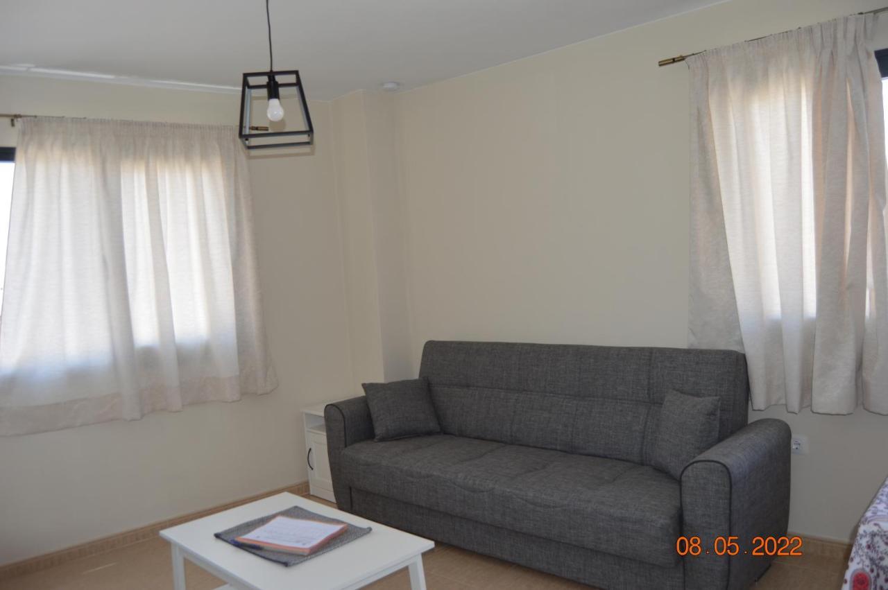 Bright, Modern Apartment In The Heart Of Arrecife מראה חיצוני תמונה